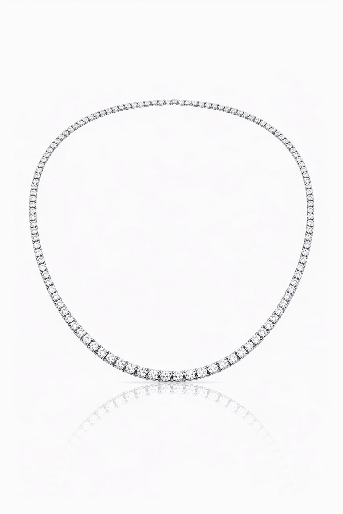 Lab grown diamond collier necklace on a white background at LeGassick.